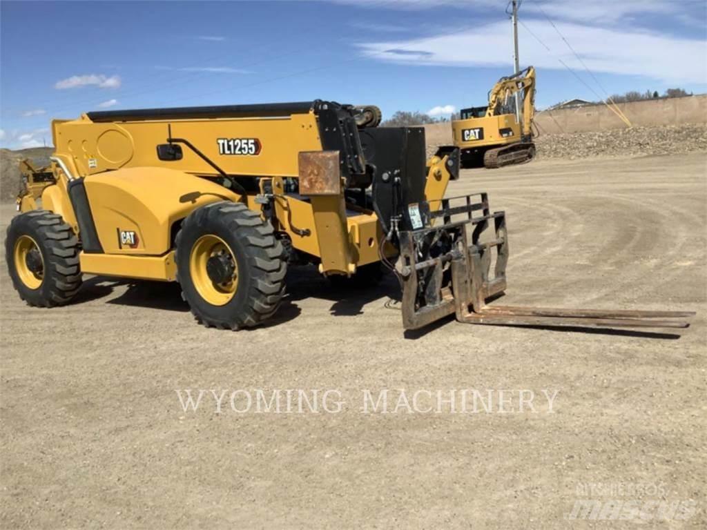 CAT TL1255 Teleskopik yükleyiciler