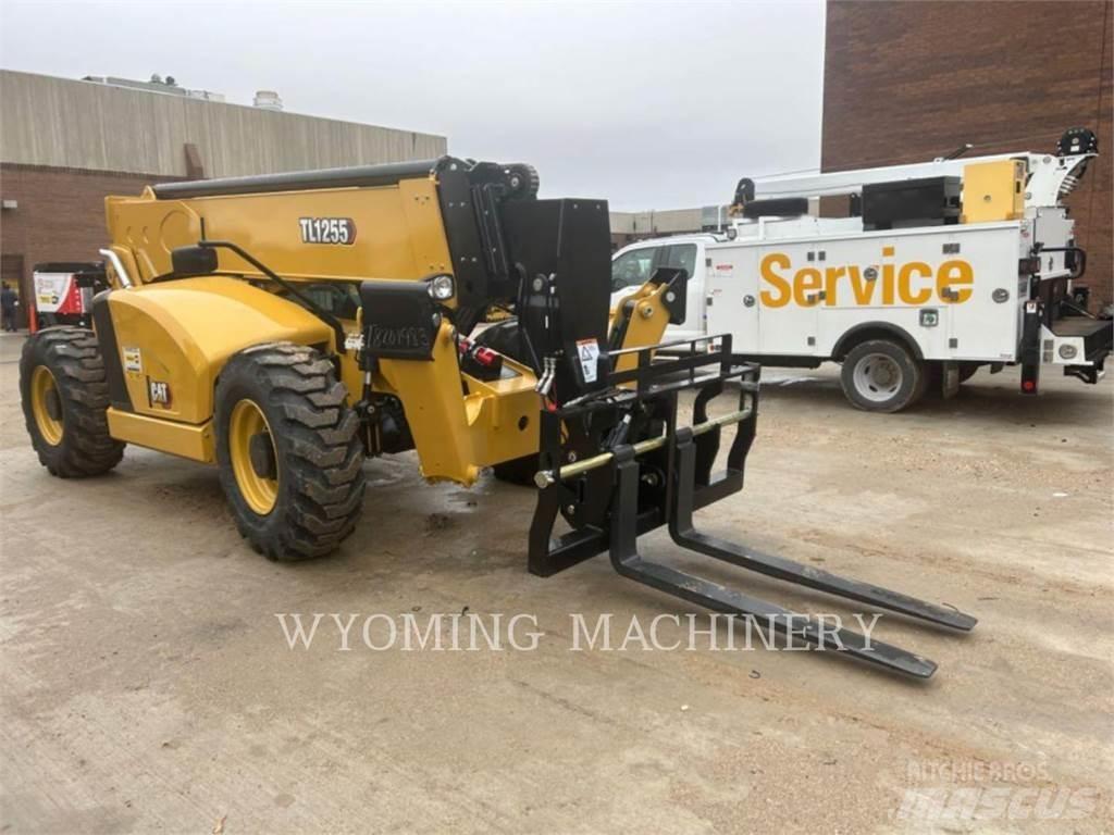 CAT TL1255 Teleskopik yükleyiciler
