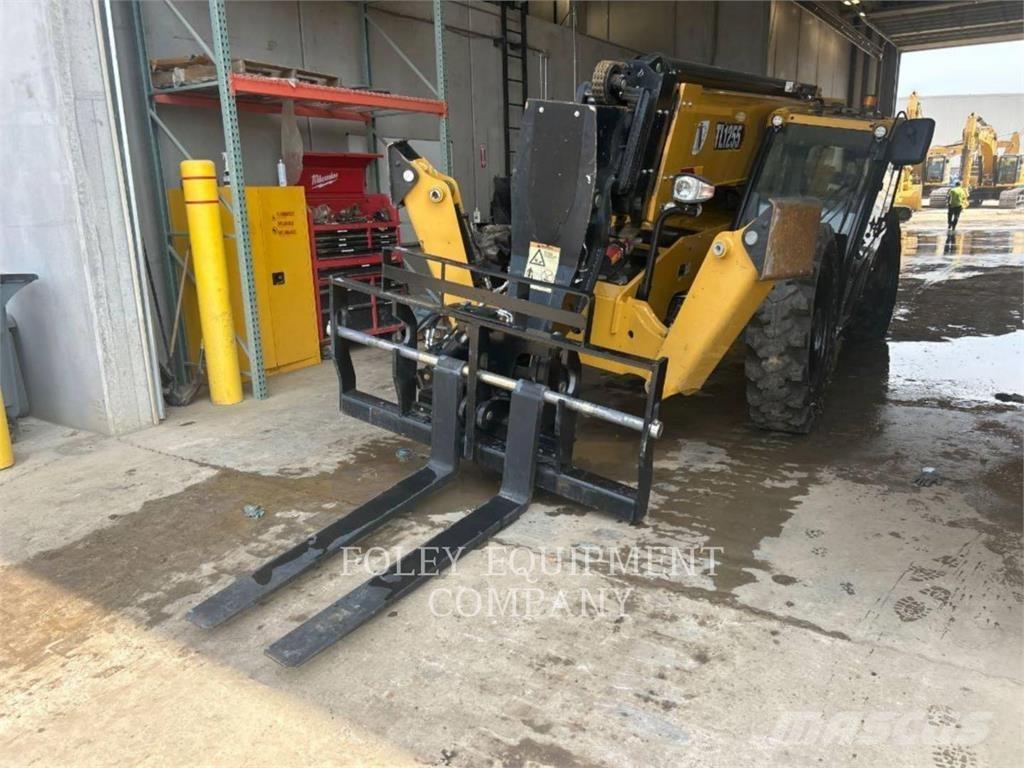 CAT TL1255-05C Teleskopik yükleyiciler