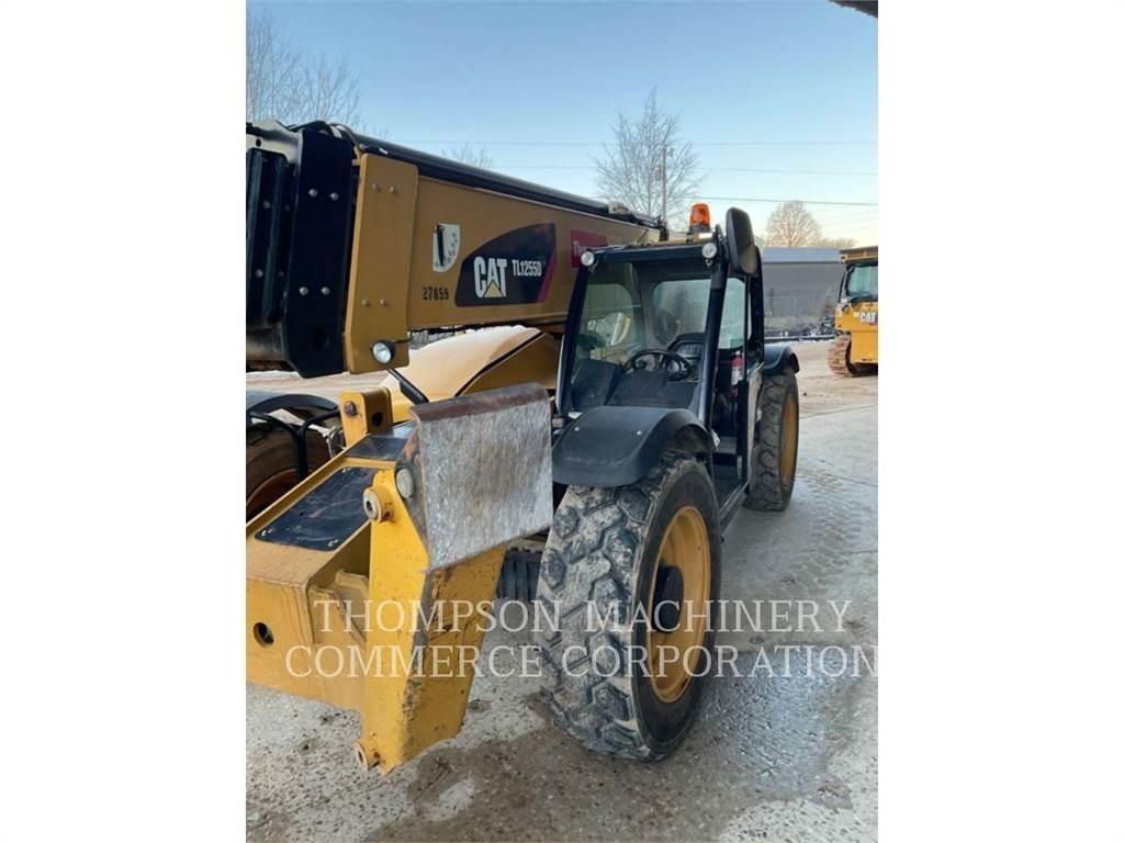 CAT TL1255D Teleskopik yükleyiciler