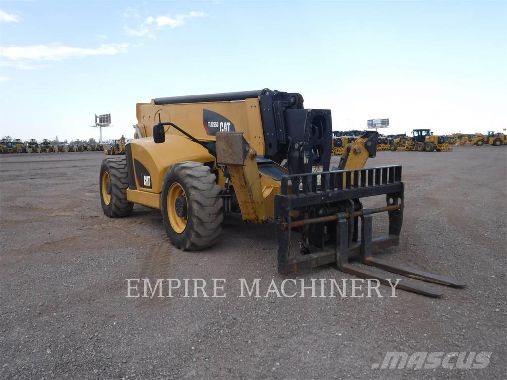 CAT TL1255D Teleskopik yükleyiciler