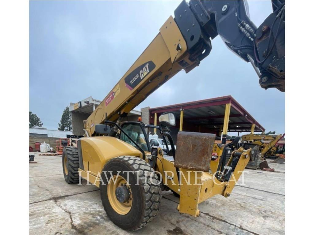 CAT TL1255D Teleskopik yükleyiciler