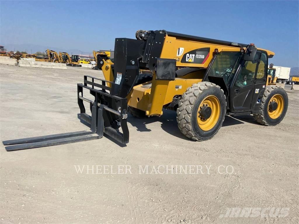 CAT TL1255D CB Teleskopik yükleyiciler