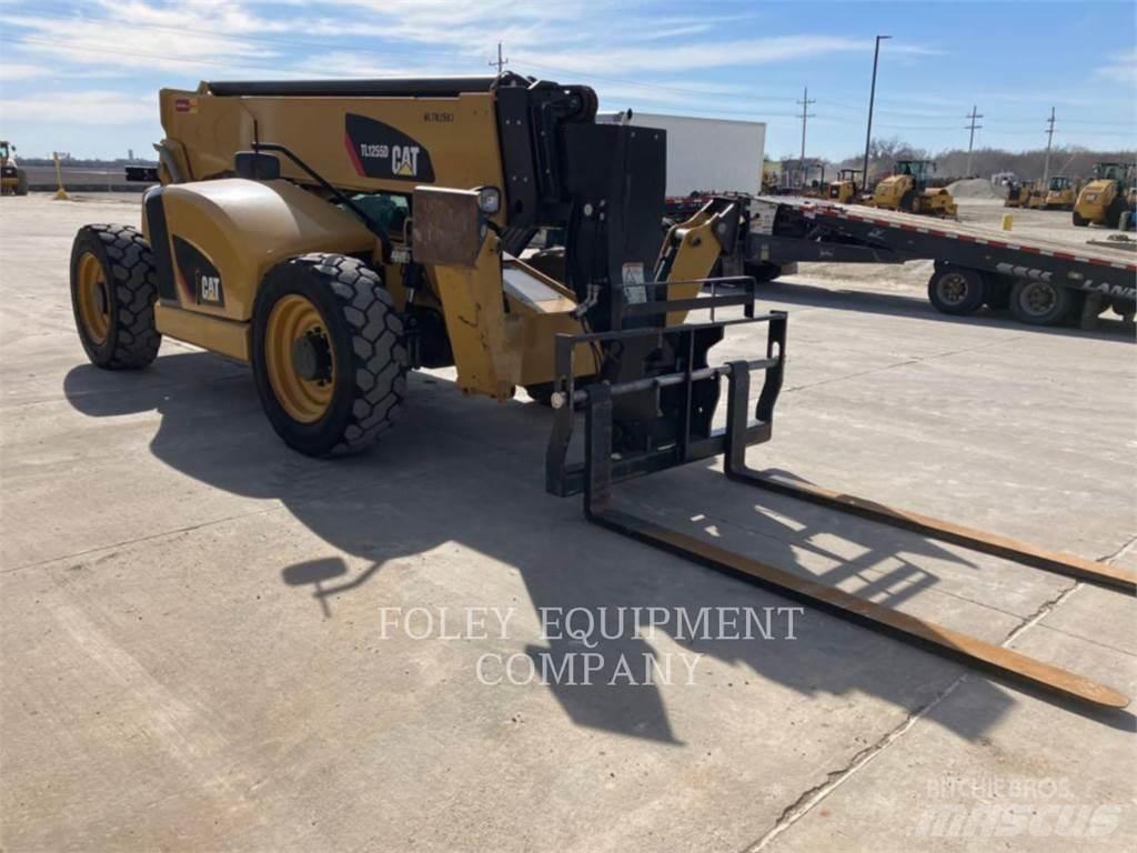 CAT TL1255DC Teleskopik yükleyiciler