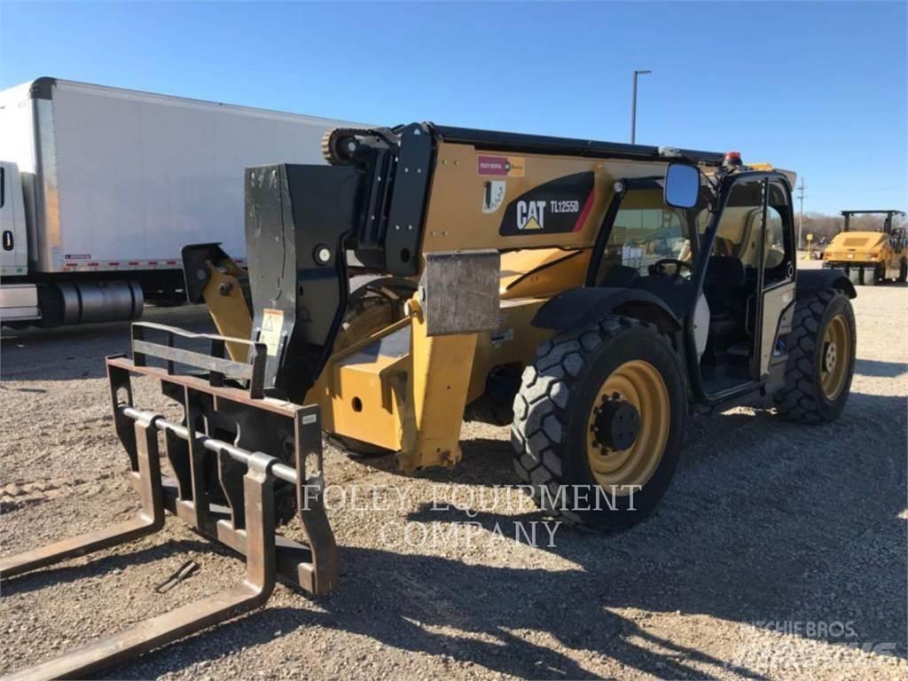 CAT TL1255DO Teleskopik yükleyiciler
