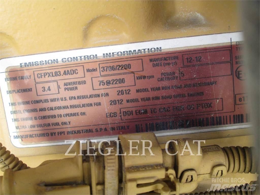 CAT TL642C Teleskopik yükleyiciler