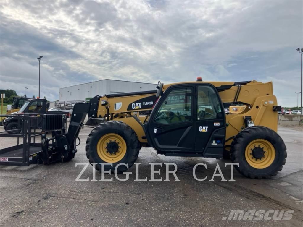 CAT TL642C Teleskopik yükleyiciler