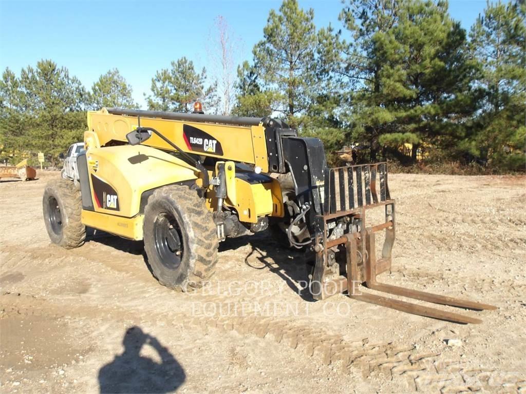 CAT TL642D Teleskopik yükleyiciler