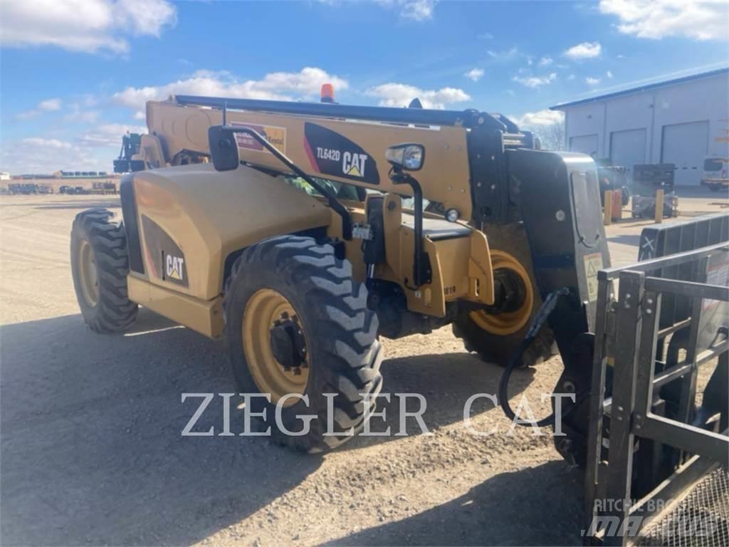 CAT TL642D Teleskopik yükleyiciler