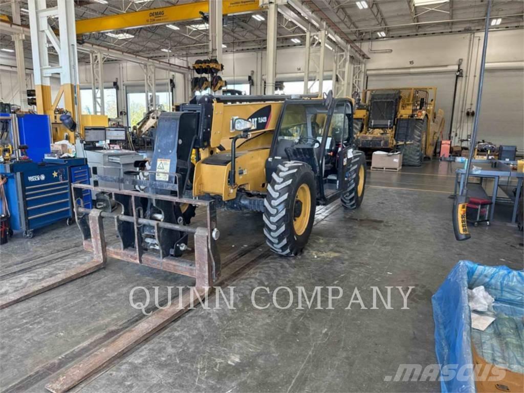 CAT TL642D Teleskopik yükleyiciler