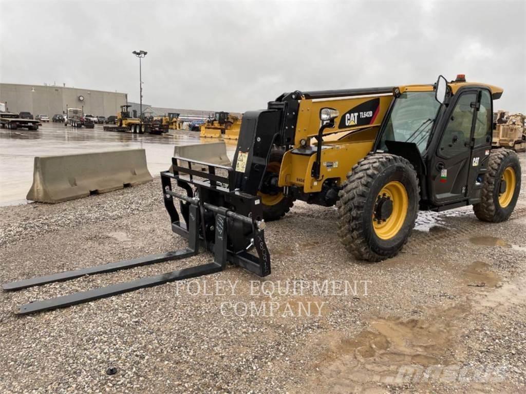 CAT TL642DC Teleskopik yükleyiciler