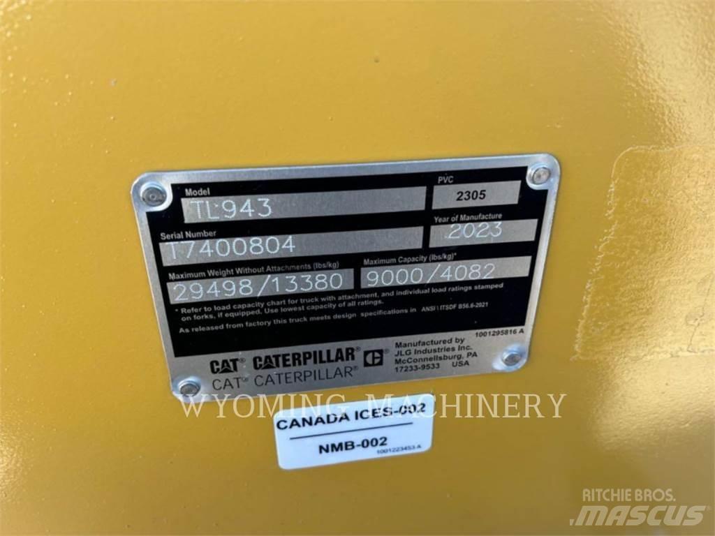 CAT TL943 Teleskopik yükleyiciler