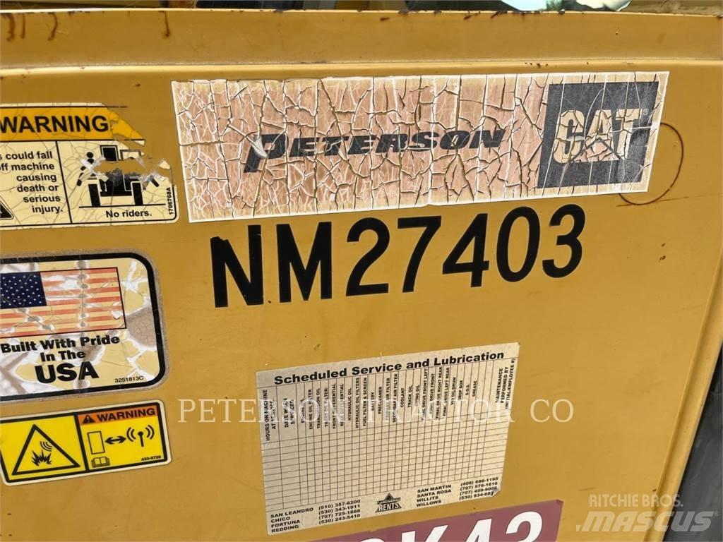 CAT TL943 Teleskopik yükleyiciler