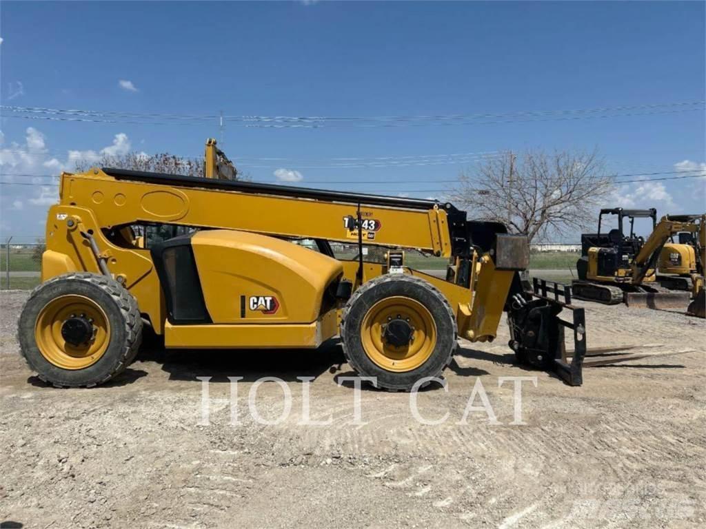 CAT TL943 Teleskopik yükleyiciler