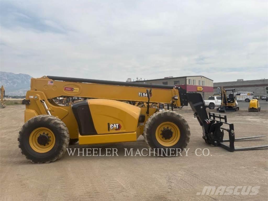 CAT TL943 CAN Teleskopik yükleyiciler