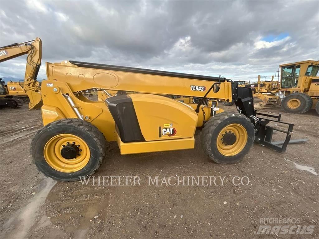CAT TL943 CB Teleskopik yükleyiciler