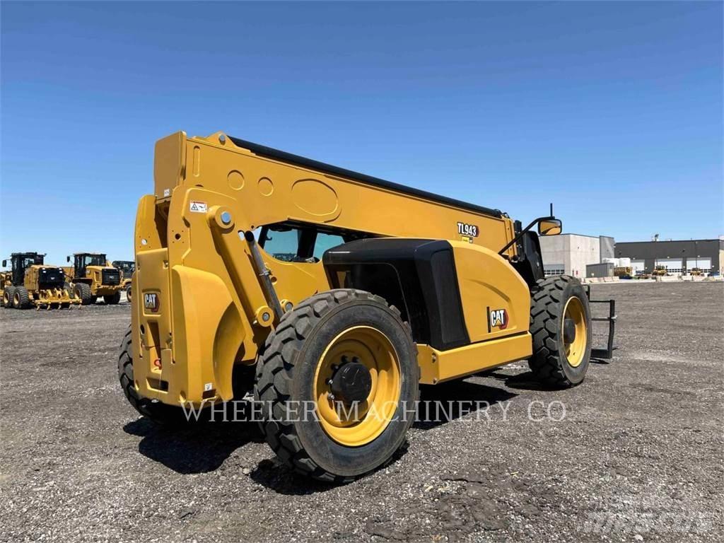 CAT TL943 CB Teleskopik yükleyiciler