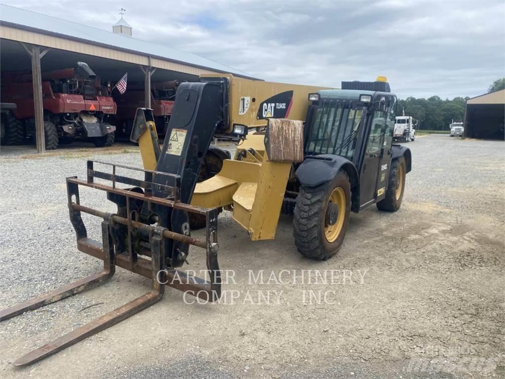 CAT TL943C Teleskopik yükleyiciler