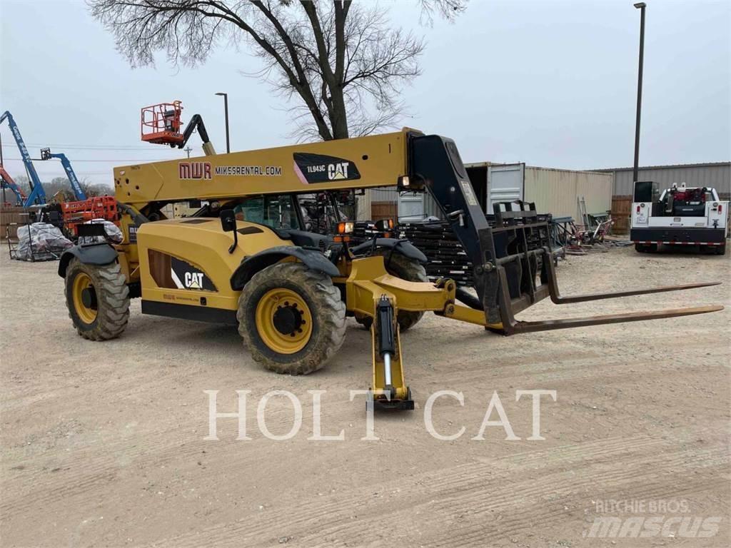 CAT TL943C Teleskopik yükleyiciler