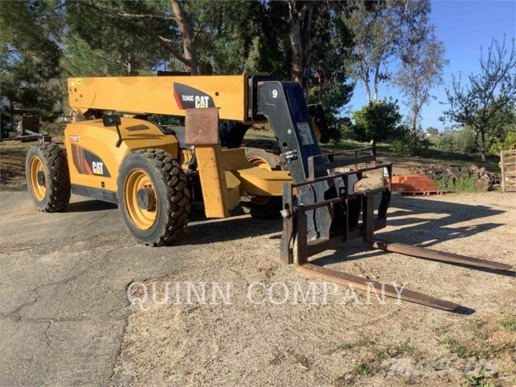 CAT TL943C Teleskopik yükleyiciler
