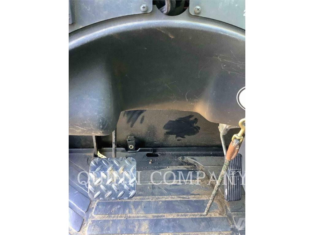 CAT TL943C Teleskopik yükleyiciler