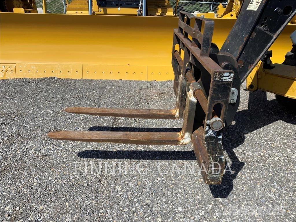 CAT TL943C Teleskopik yükleyiciler