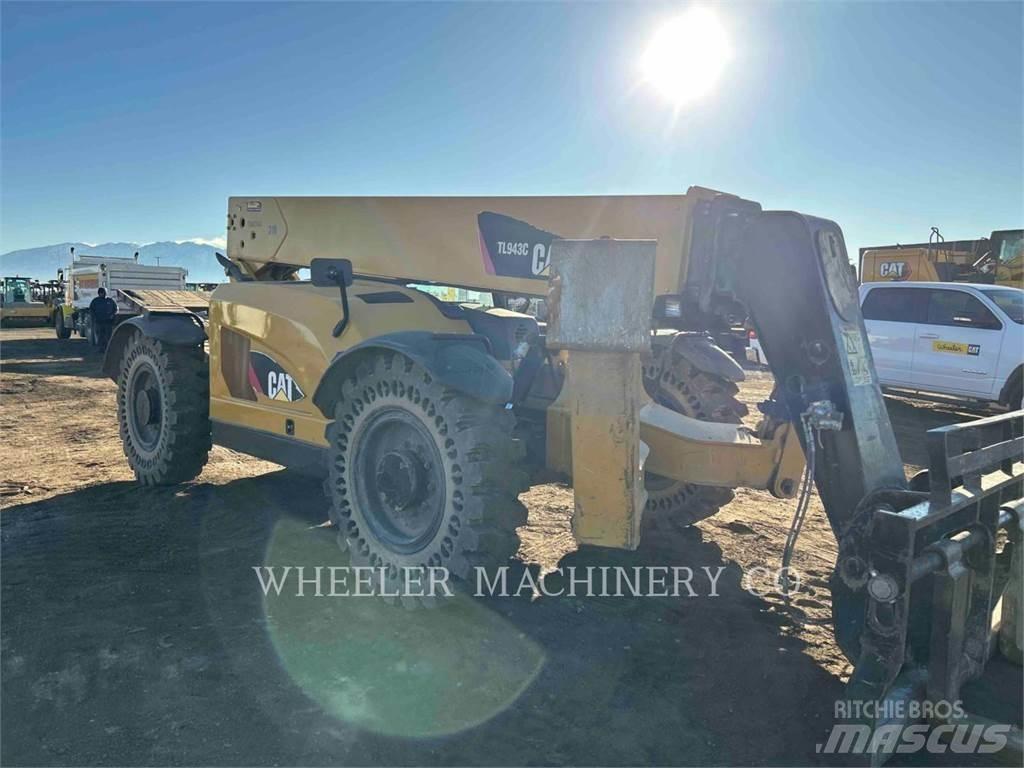 CAT TL943C CPY Teleskopik yükleyiciler