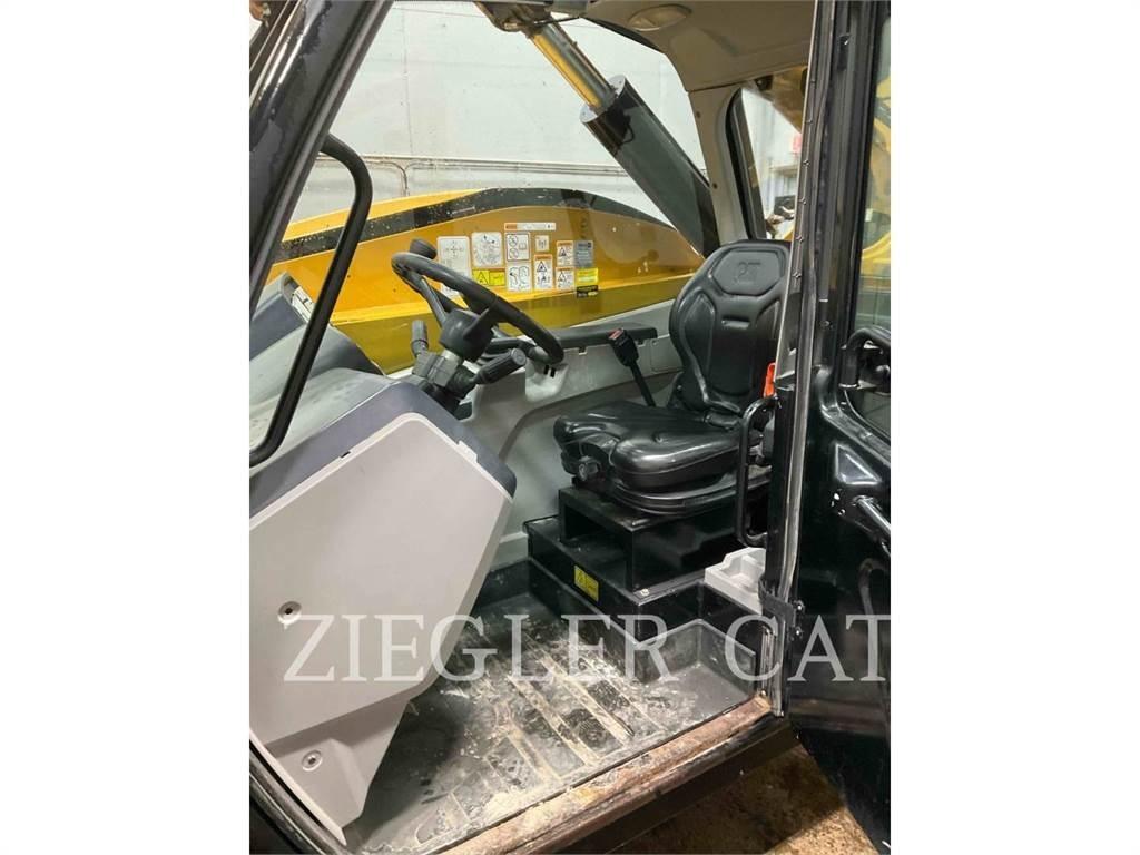 CAT TL943D Teleskopik yükleyiciler