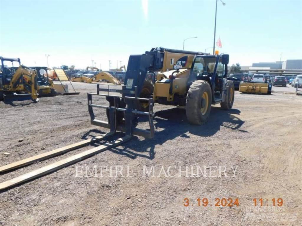 CAT TL943D Teleskopik yükleyiciler