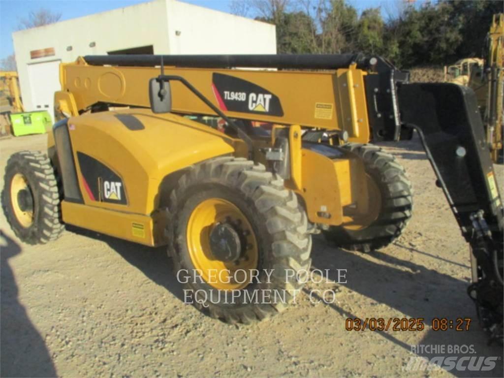 CAT TL943D Teleskopik yükleyiciler
