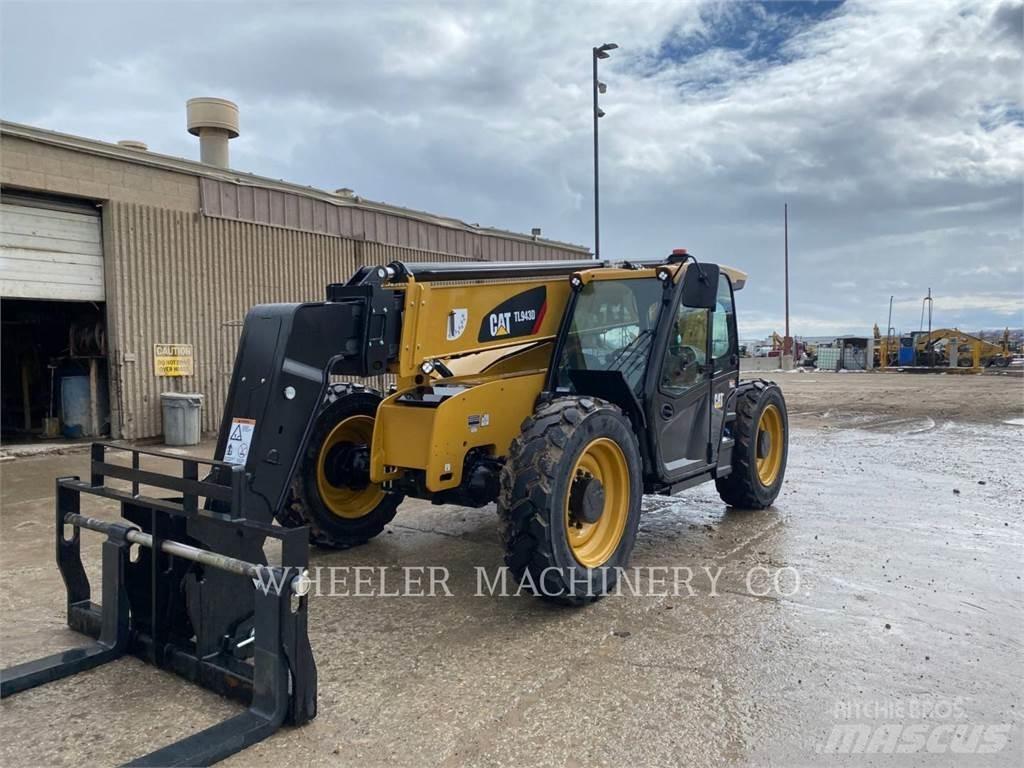 CAT TL943D CB Teleskopik yükleyiciler
