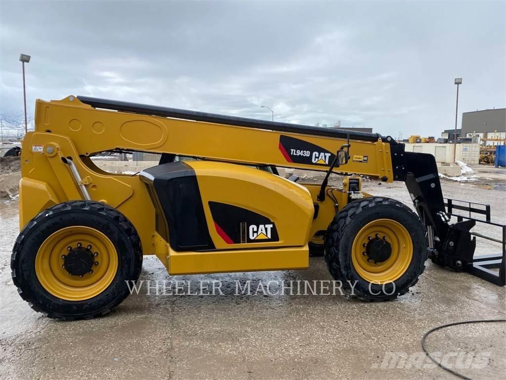 CAT TL943D CB Teleskopik yükleyiciler