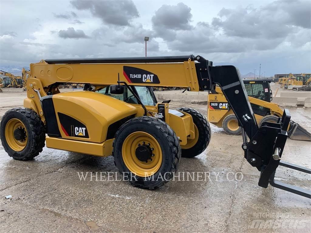 CAT TL943D CB Teleskopik yükleyiciler