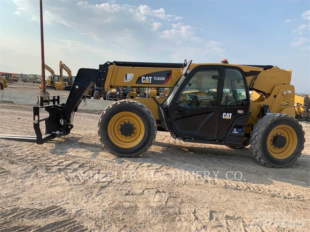 CAT TL943D CB Teleskopik yükleyiciler