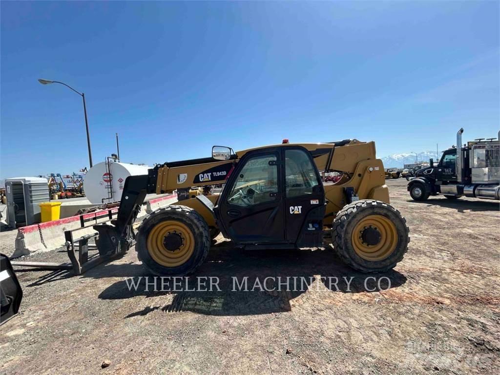 CAT TL943D CB Teleskopik yükleyiciler
