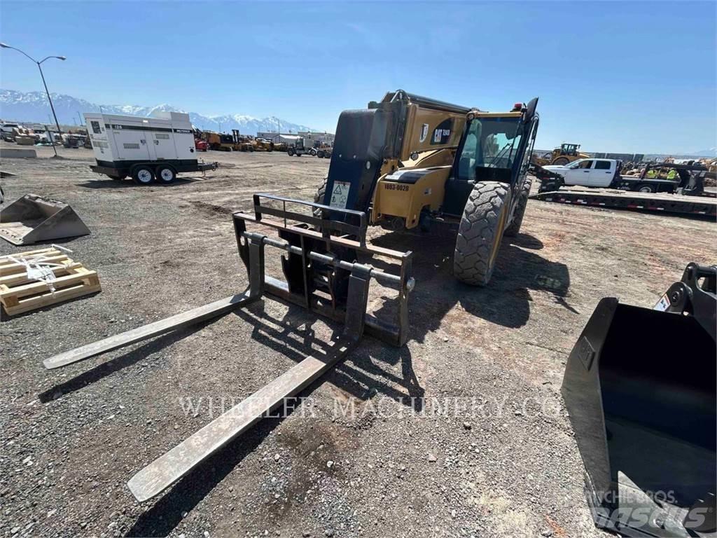 CAT TL943D CB Teleskopik yükleyiciler