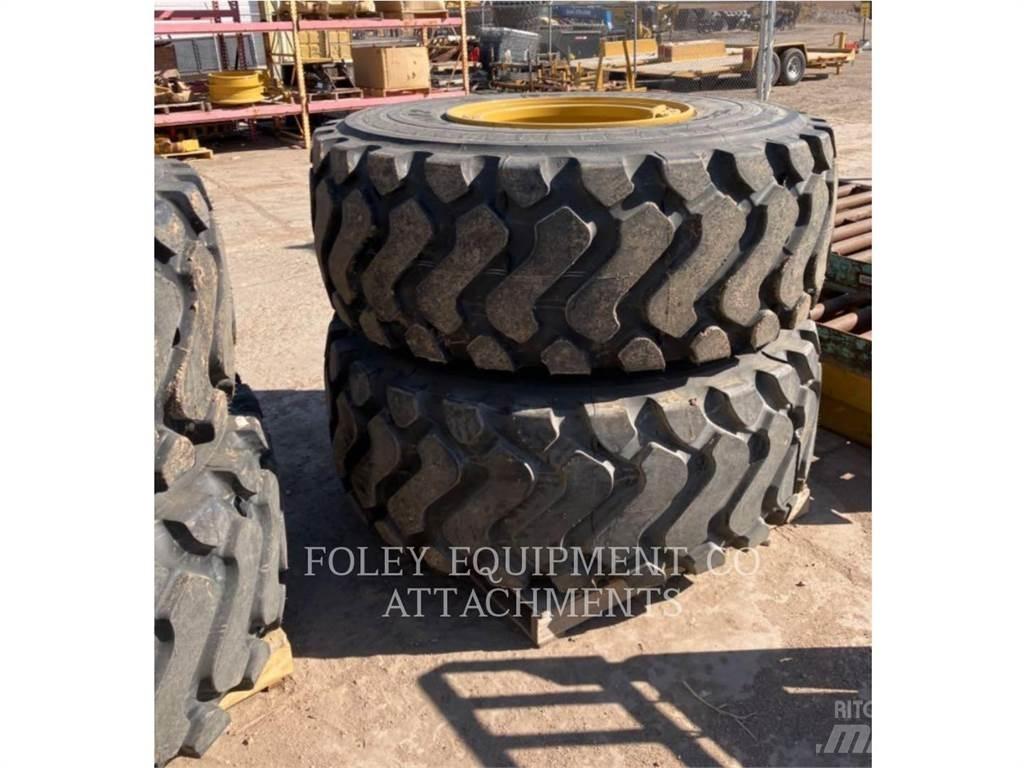 CAT TRWL93825T Tekerlekli yükleyiciler