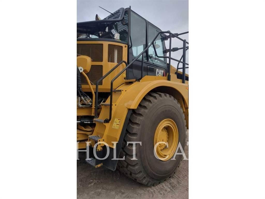 CAT W00 740GC Tankerli kamyonlar