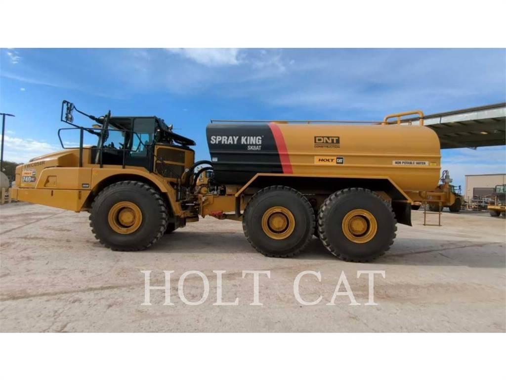 CAT W00 740GC Tankerli kamyonlar