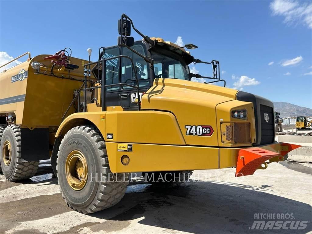CAT WT 740 GC Tankerli kamyonlar