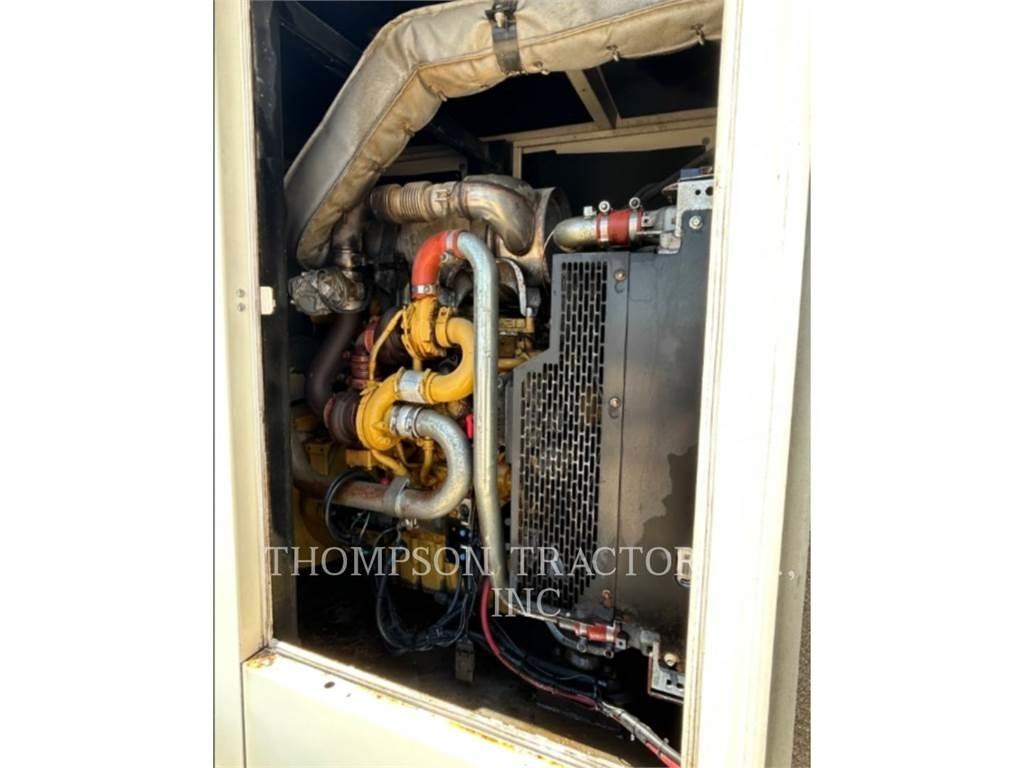CAT XQ 100 Diğer Jeneratörler