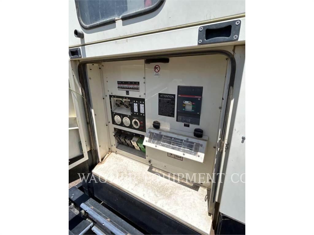 CAT XQ 200 Diğer Jeneratörler