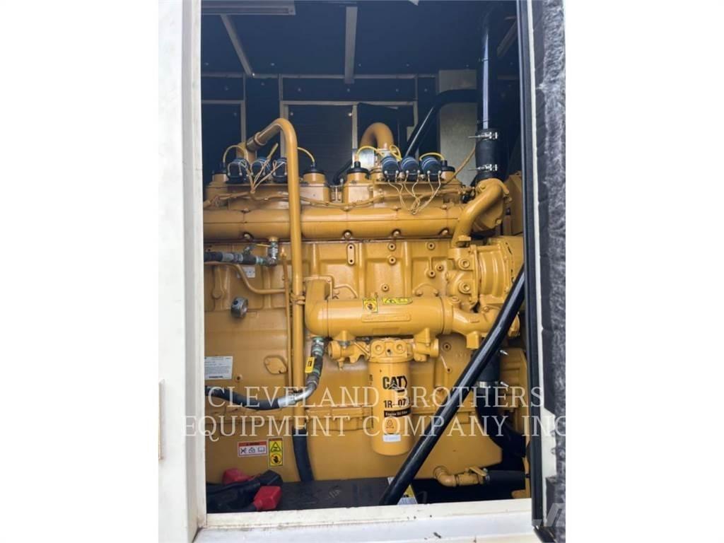 CAT XQG240 Diğer Jeneratörler
