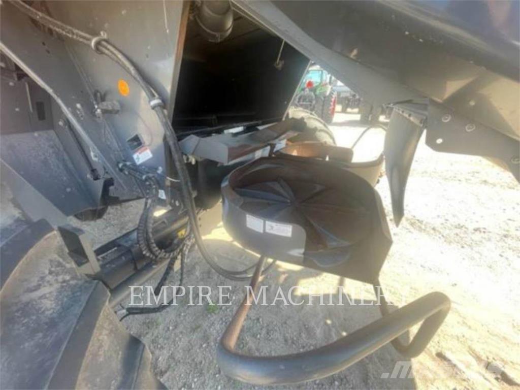 Claas LEXION 740 Diger yem biçme makinalari