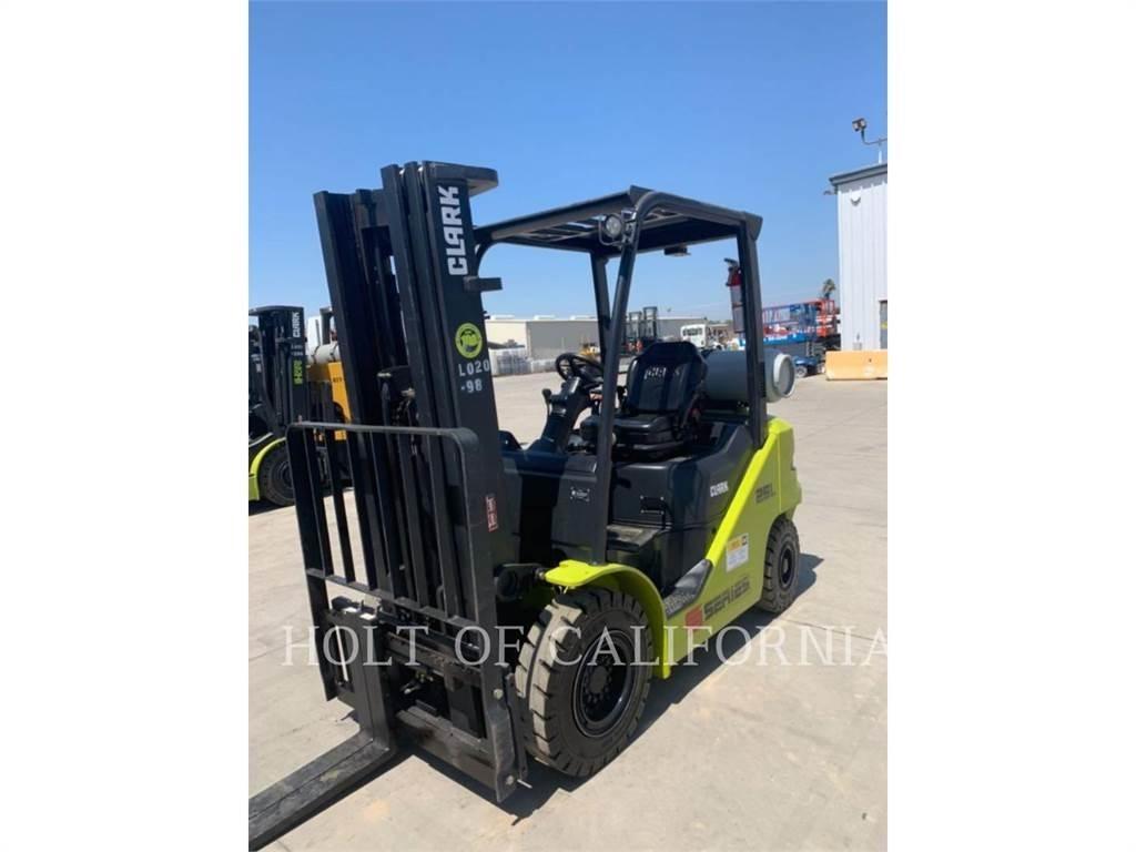 Clark S25L Diger