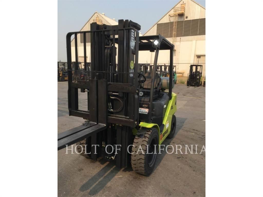 Clark S30L Diger