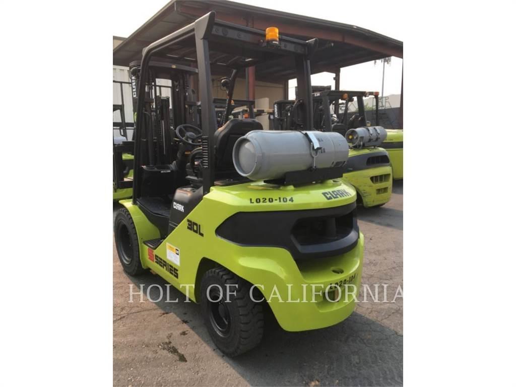 Clark S30L Diger