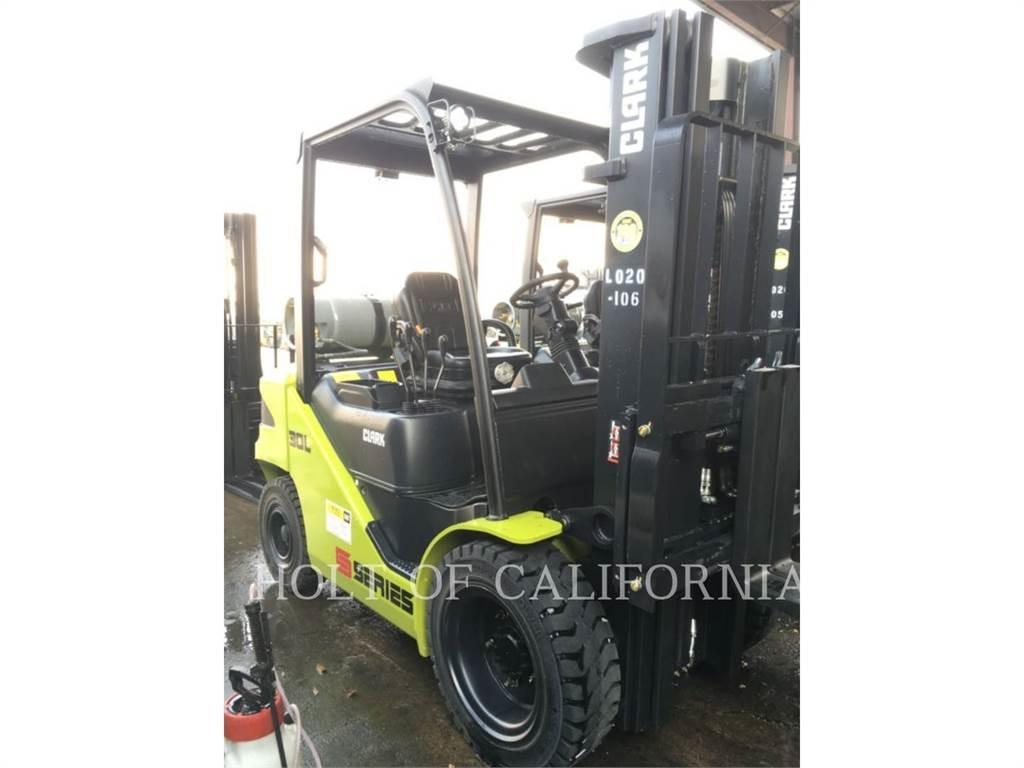 Clark S30L Diger