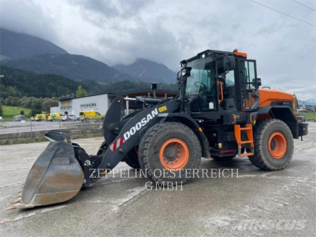 Doosan DL250-7 Tekerlekli yükleyiciler