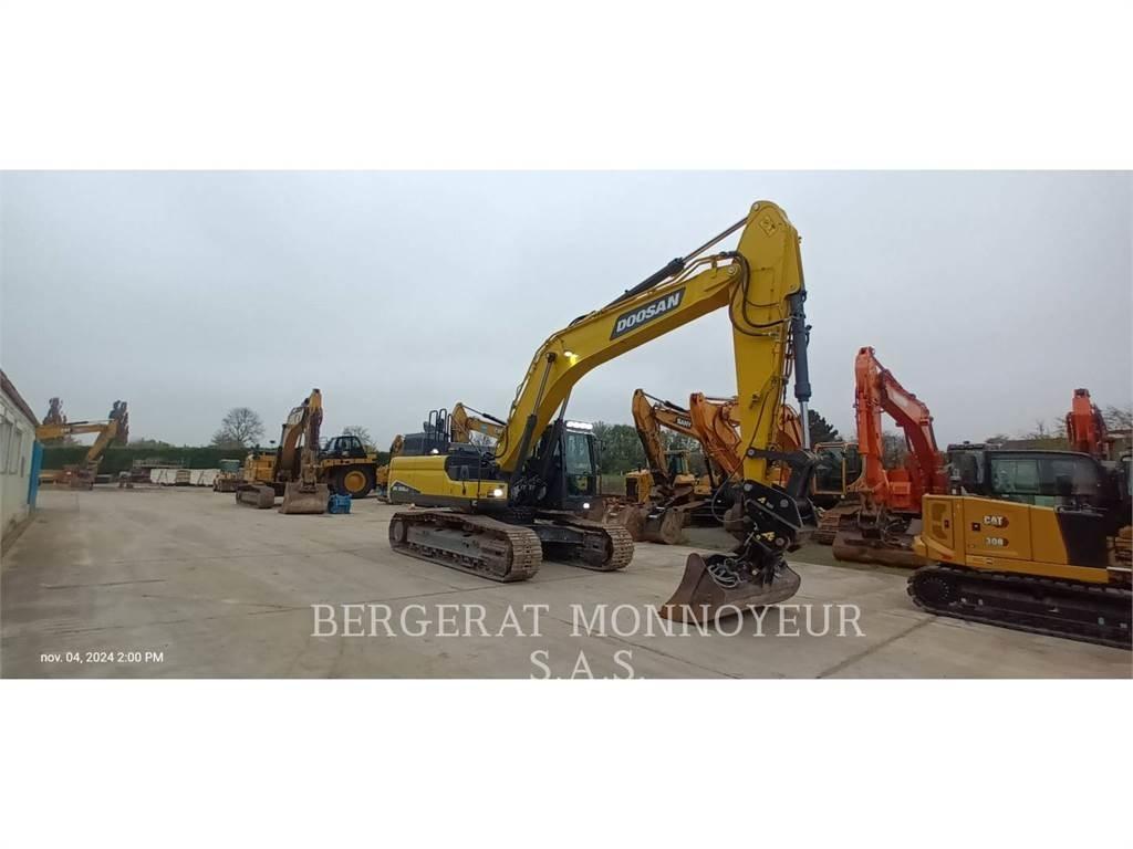 Doosan DX300 Paletli ekskavatörler